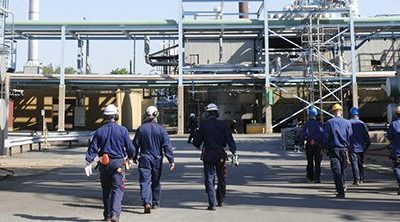 Gas Engineers at plant