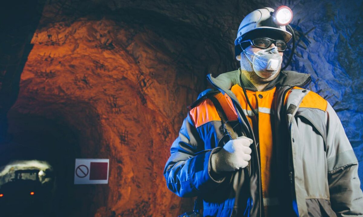 <h1>Underground Mining Safety</h1>