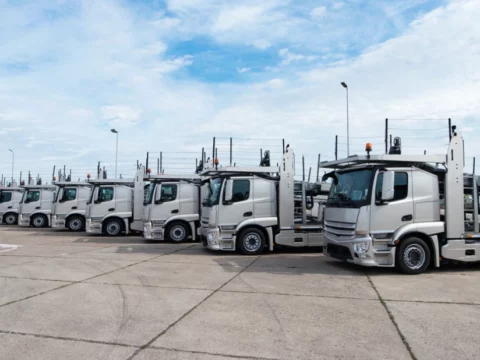 Driverless Trucks Are Already on the Road. Here’s What That Means for Safety